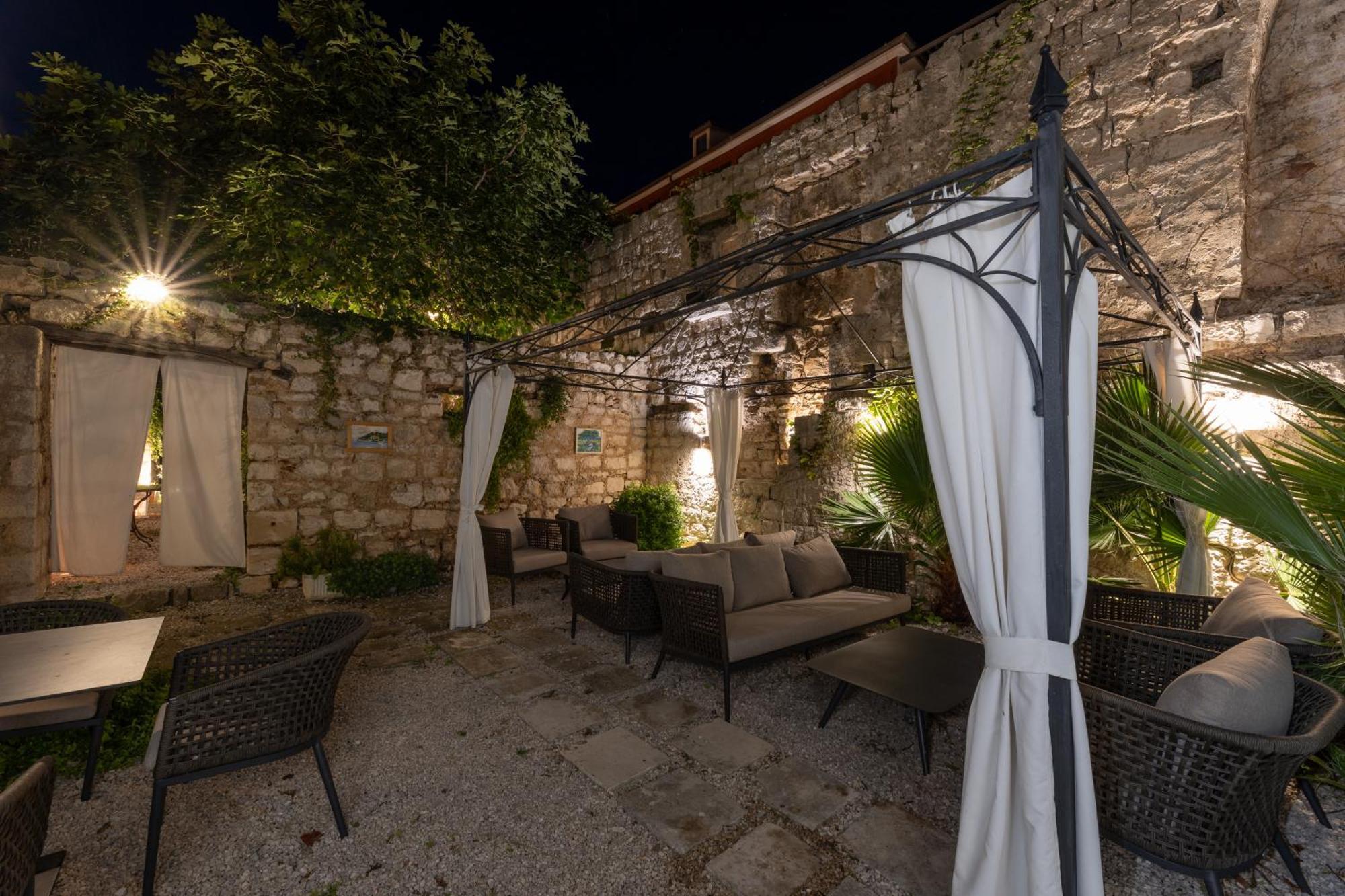 Hotel San Giorgio Vis Dış mekan fotoğraf